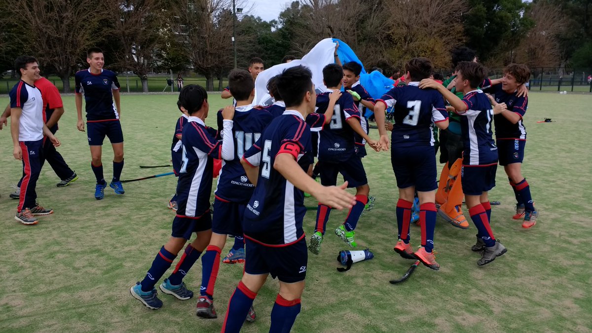 pablo_musso's tweet photo. #ArgS14 CABALLEROS
Los pibes de Córdoba también se suben al podio. Superaron por 2-1 a Litoral y logran en bronce 🥉. https://t.co/XWDl5IuQeH