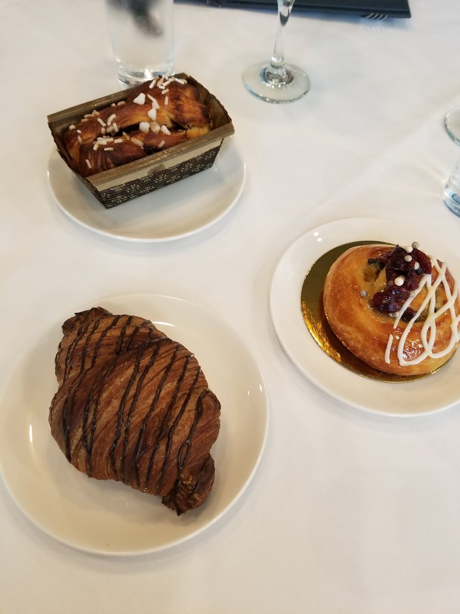 <a href="/PrimaNashville/">Prima</a> <a href="/ChefAndyLittle/">Andy Little</a> Great place to bring friends. #bestbrunch and the GREATEST staff.  Brunch starters