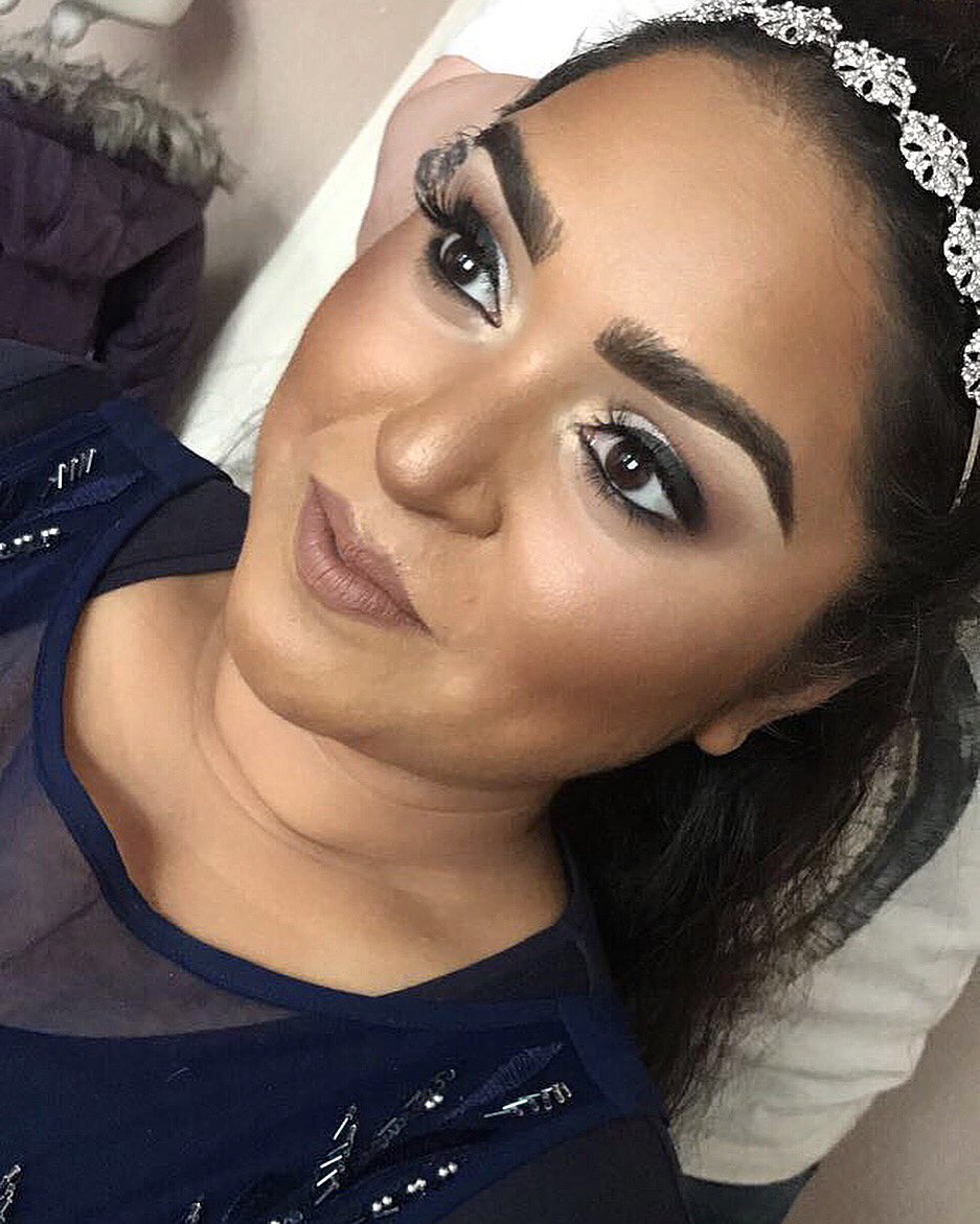 _kellyedwards_'s tweet photo. Eid makeup ✨💫 For bookings please message #manchester #makeup #mua #oldham #saddleworth #makeupartist https://t.co/caNMIxXS19