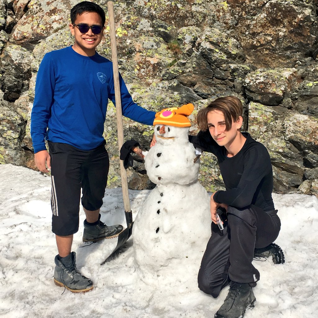 Some time for snowman building when we arrived at the hut this afternoon <a href="/NAE_Expeditions/">NAE Expeditions</a> #snowman
