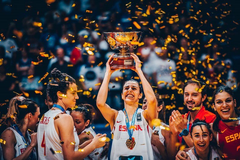 Alba Torrens es de otro planeta 😍🔝 #MVP #EuroBasketWomen2017 🏀