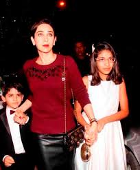 Happy birthday Karisma kapoor     