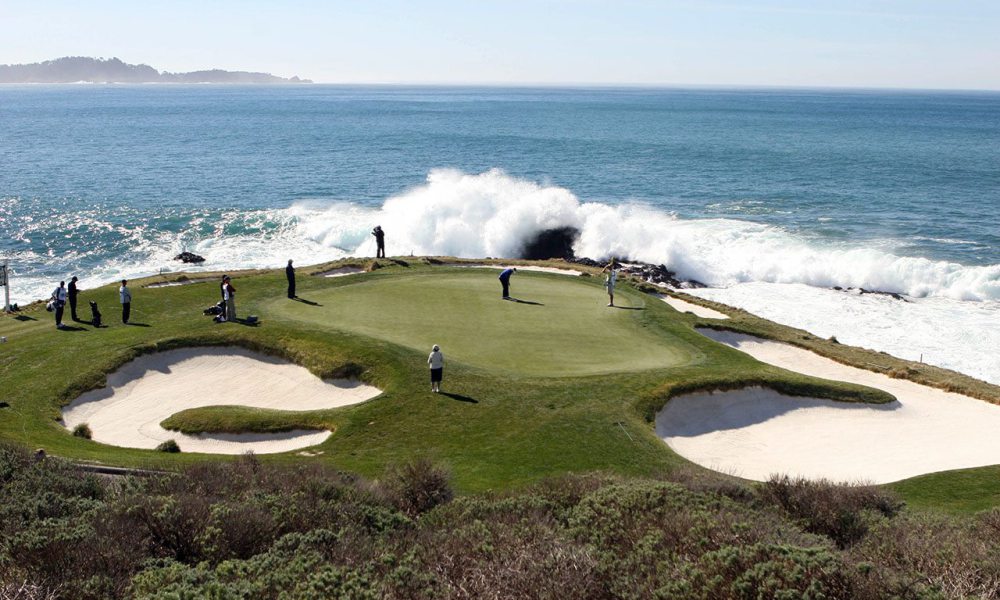 Here's <a href="/golfweek/">Golfweek</a>'s 2017 Best Golf Courses You can Play In Each State!
ow.ly/CdEi30cQKRQ