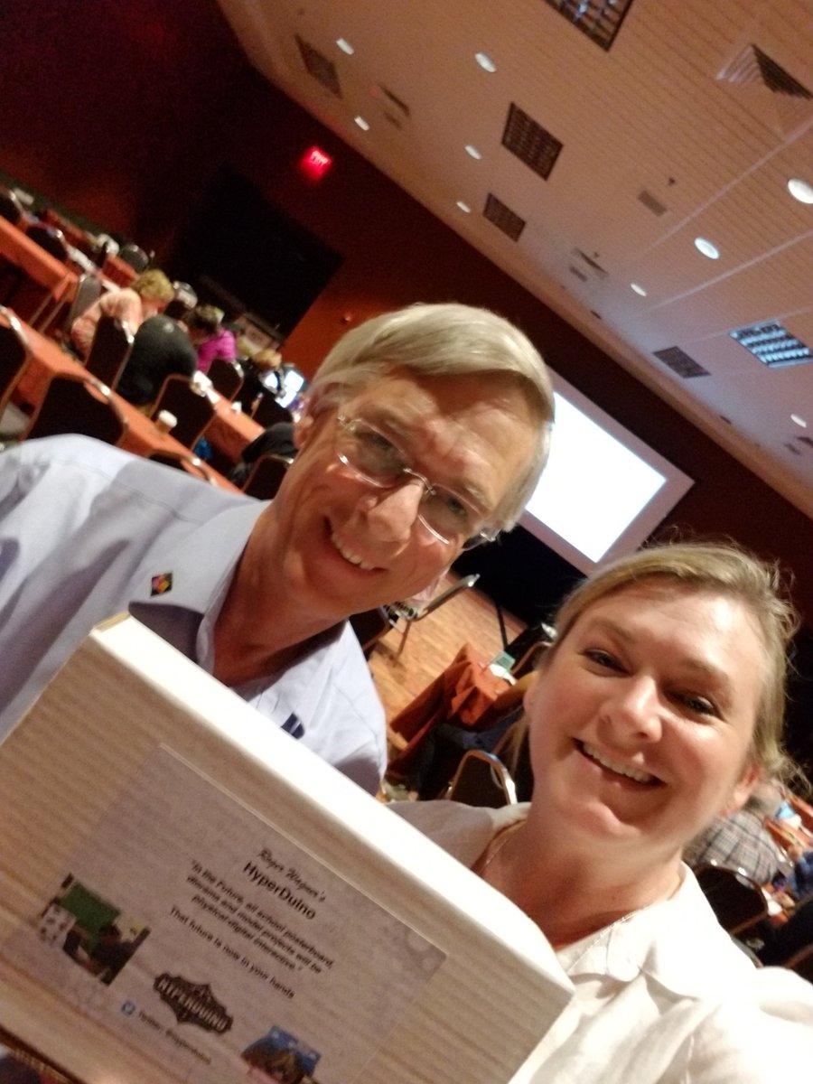 ldierks's tweet image. Winner, Winner, Chicken Dinner! Thank you @rogerwagner and @jackiegerstein for the fabulous #HyperDuino 4 our learners! #iste17