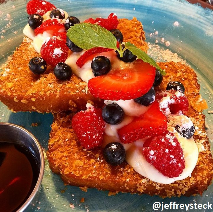 Breakfast fans, rejoice! You can get any of our incredible breakfast items at #Hamptons818 every day until 3 PM.