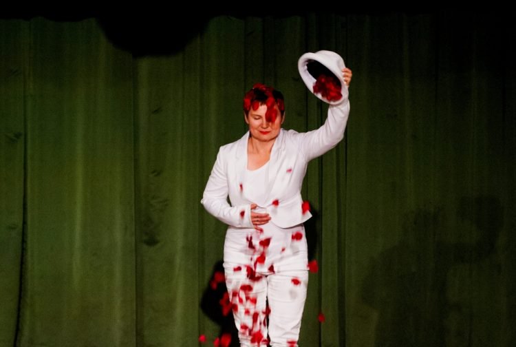 PerformART_'s tweet image. New article about #RitaMarhaug #performance!
Link article:performart.altervista.org/rita-marhaug-l…