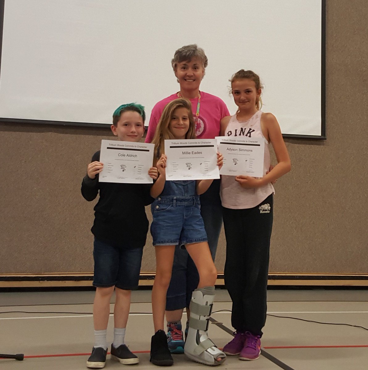 twessuper5's tweet photo. Our empathetic students https://t.co/wWqhQtftKG