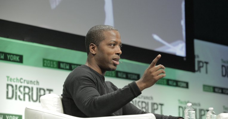 stevekrohn's tweet photo. Tristan Walker launches FORM to make it easier for women of color to manage their hair https://t.co/Etf4wMuoXm https://t.co/sqmlmXy7CP