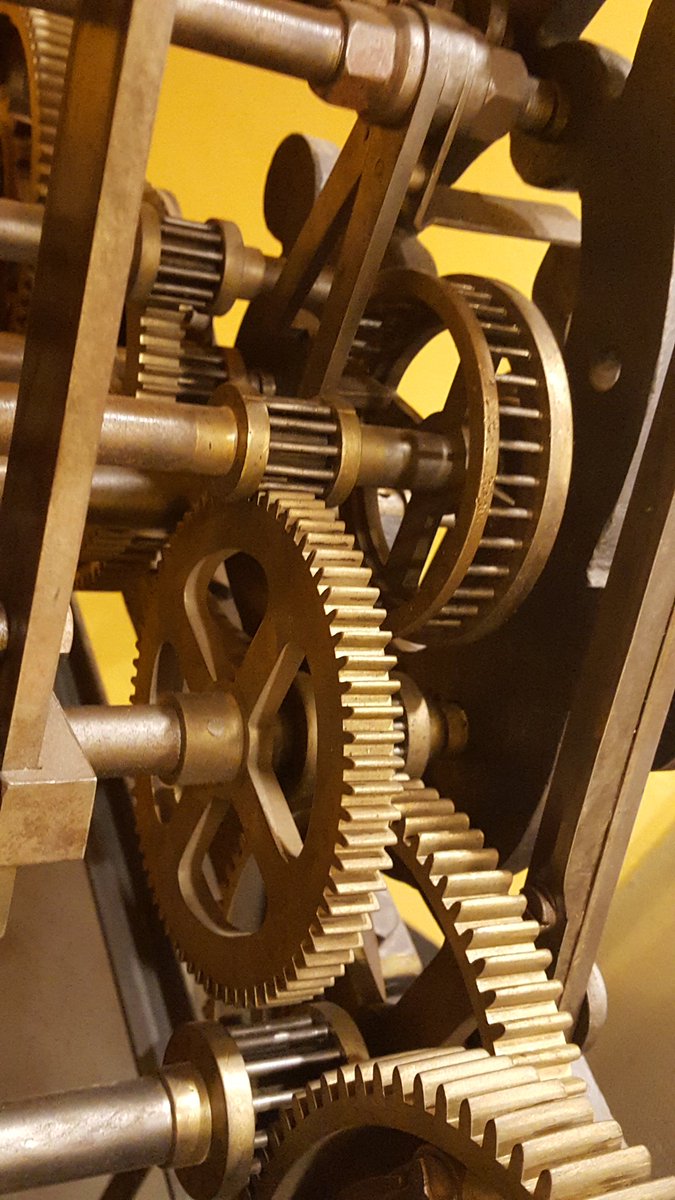 MuseoBergallo's tweet photo. Tic... tac... Tic... tac... Il tempo della #MuseumWeek continua #museobergallo #heritageMW  @VisitMaremola @museehorlogerie @hotelliguria https://t.co/zabo0JmYwV