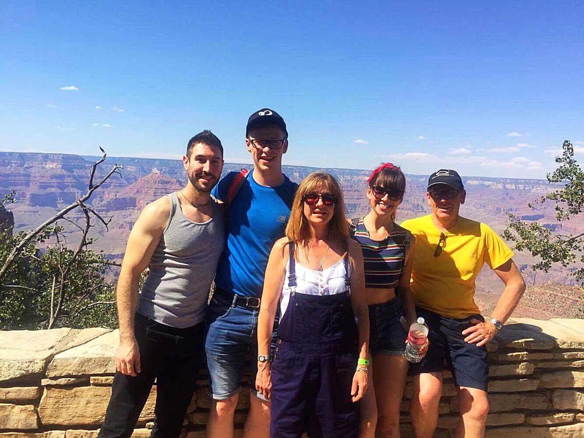 Louise Danson tweet media