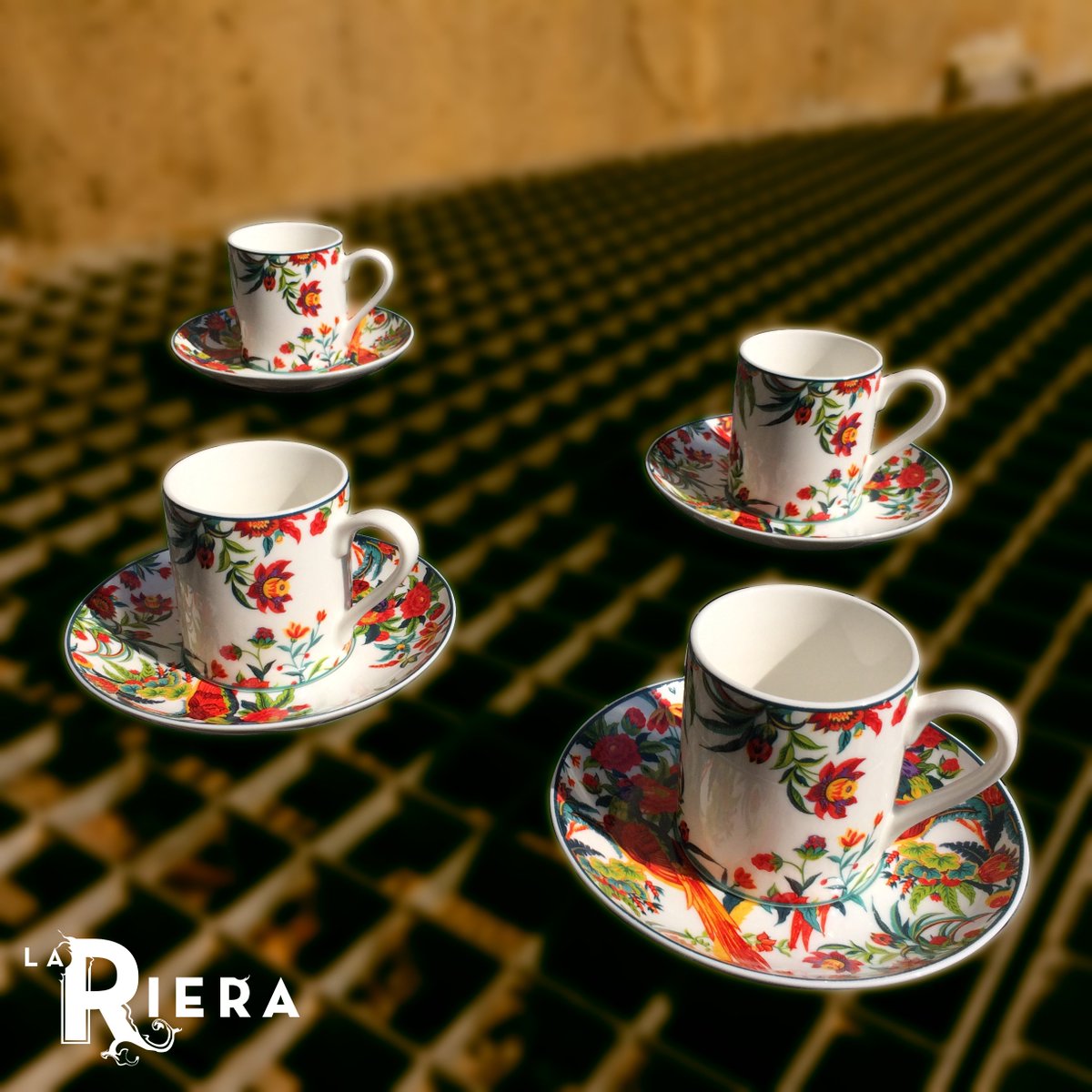 som3cat's tweet photo. Fes RT de 10 a 10.10  si vols emportar-te aquest joc de cafè de la Mercè.  Guanyadors 👉  https://t.co/Cd0OYRhRsp #FinalRieraTV3 https://t.co/sOIojAcqR8