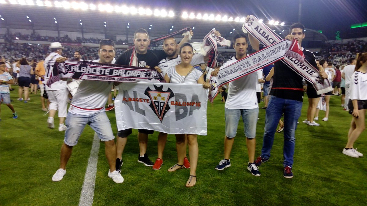 AlbaceteBPSAD's tweet photo. Afición de Primera!!! https://t.co/mAwVF0X0wy