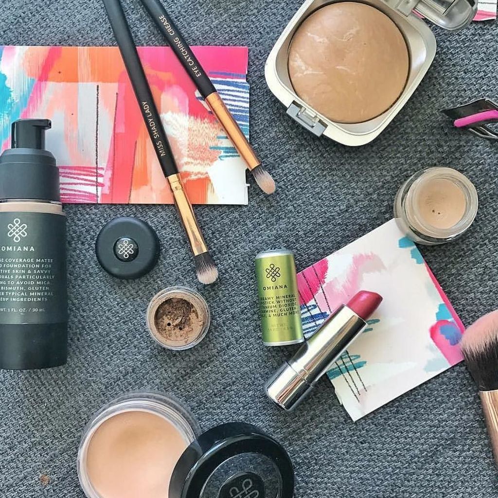 ShopOmiana's tweet photo. Jena @cleansthenewblack has such an eye for aesthetics--isn't this photo picturesque?! #repost #thankyousomuch #na… https://t.co/RwlliM7X4d https://t.co/fOSDP6AL6c
