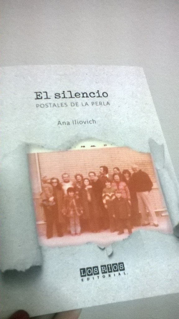 PaolaHallu's tweet photo. 9° #LibrosDel2017 📚😍 #ElSilencio #PostalesDeLaPerla de #AnaIlivich #NuncaMás @QueLeer @ebookaldia @andaleyendo https://t.co/LWMtGXGzB9
