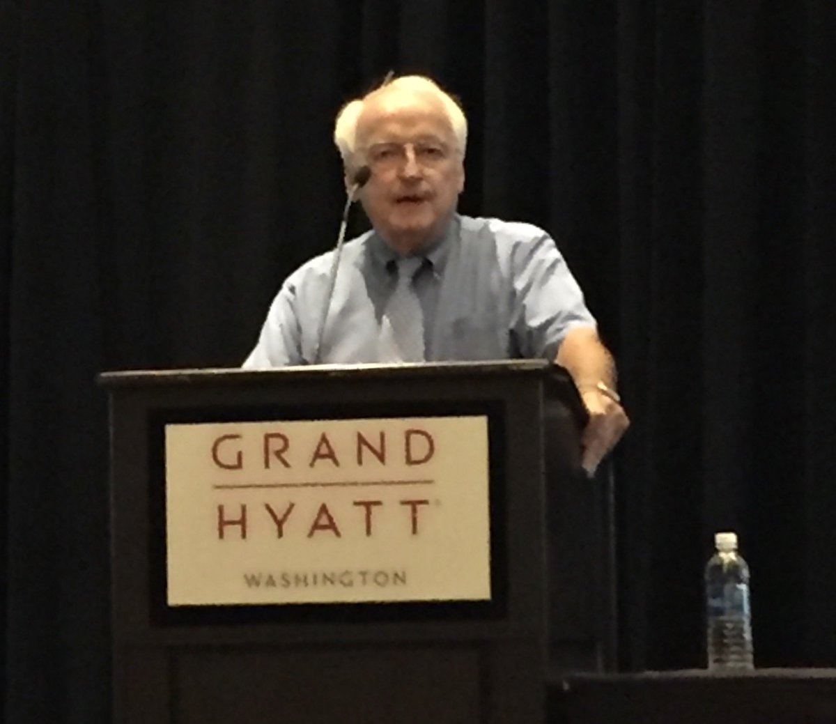 donnamartinrd's tweet photo. THANKS Former @USDA Under Secretary Kevin Concannon 4 decades of service 2 @USDANutrition programs &amp; #RDN support @eatrightPRO #PPW2017 https://t.co/92nxK20f8W