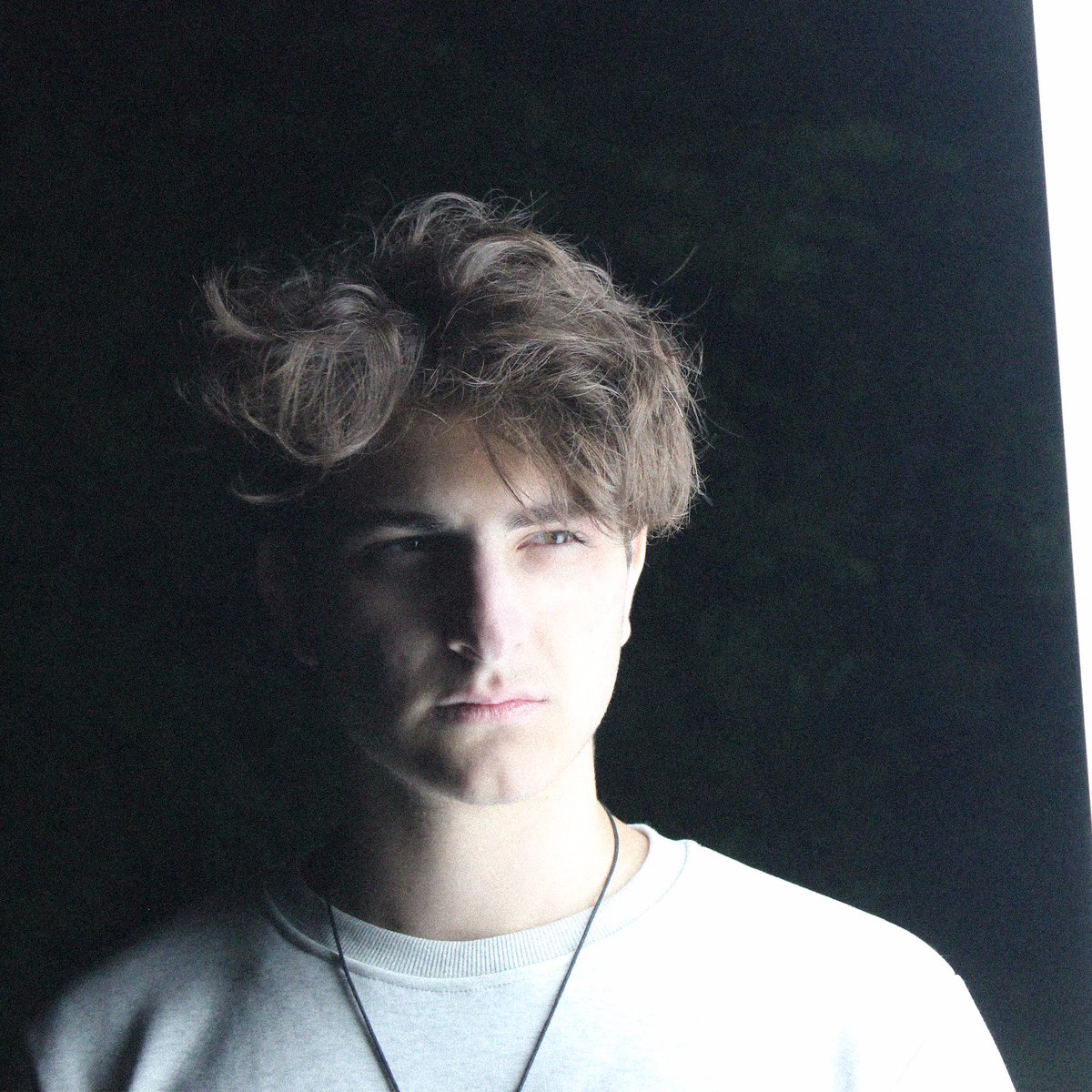 project_closure's tweet image. lots of new music soon! 
xx