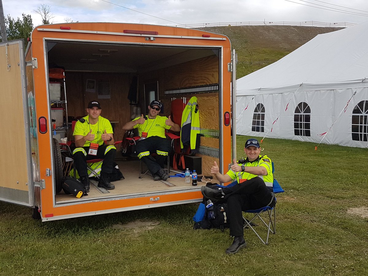 CarriereJean's tweet photo. Our medics providing coverage for #starsandthunder #Timmins #cdems great support for 8 days... https://t.co/Lvva7YG7is