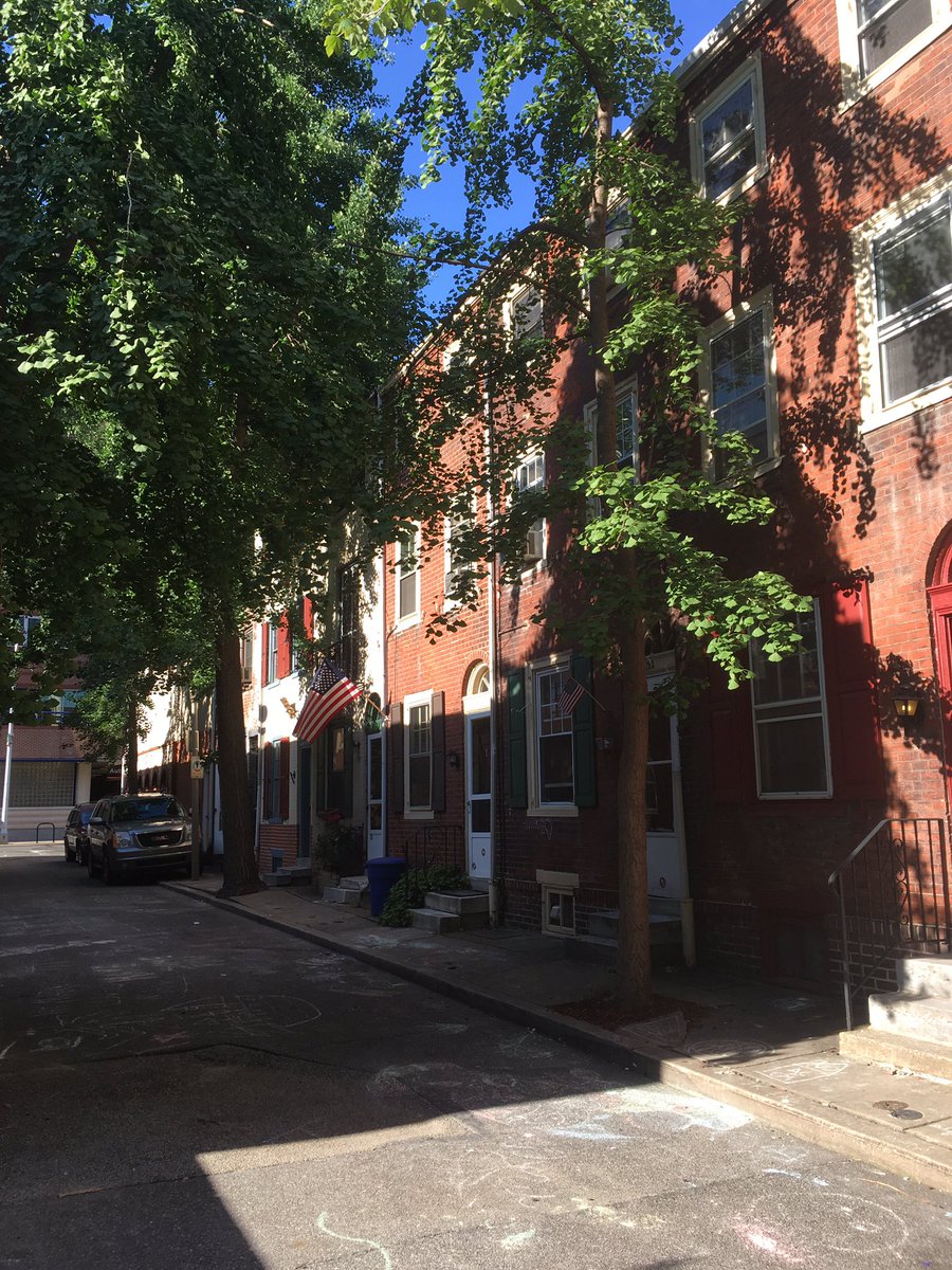 One block of the original philly downtown remains. Got to stay at a cute old house from 1830! #astra17