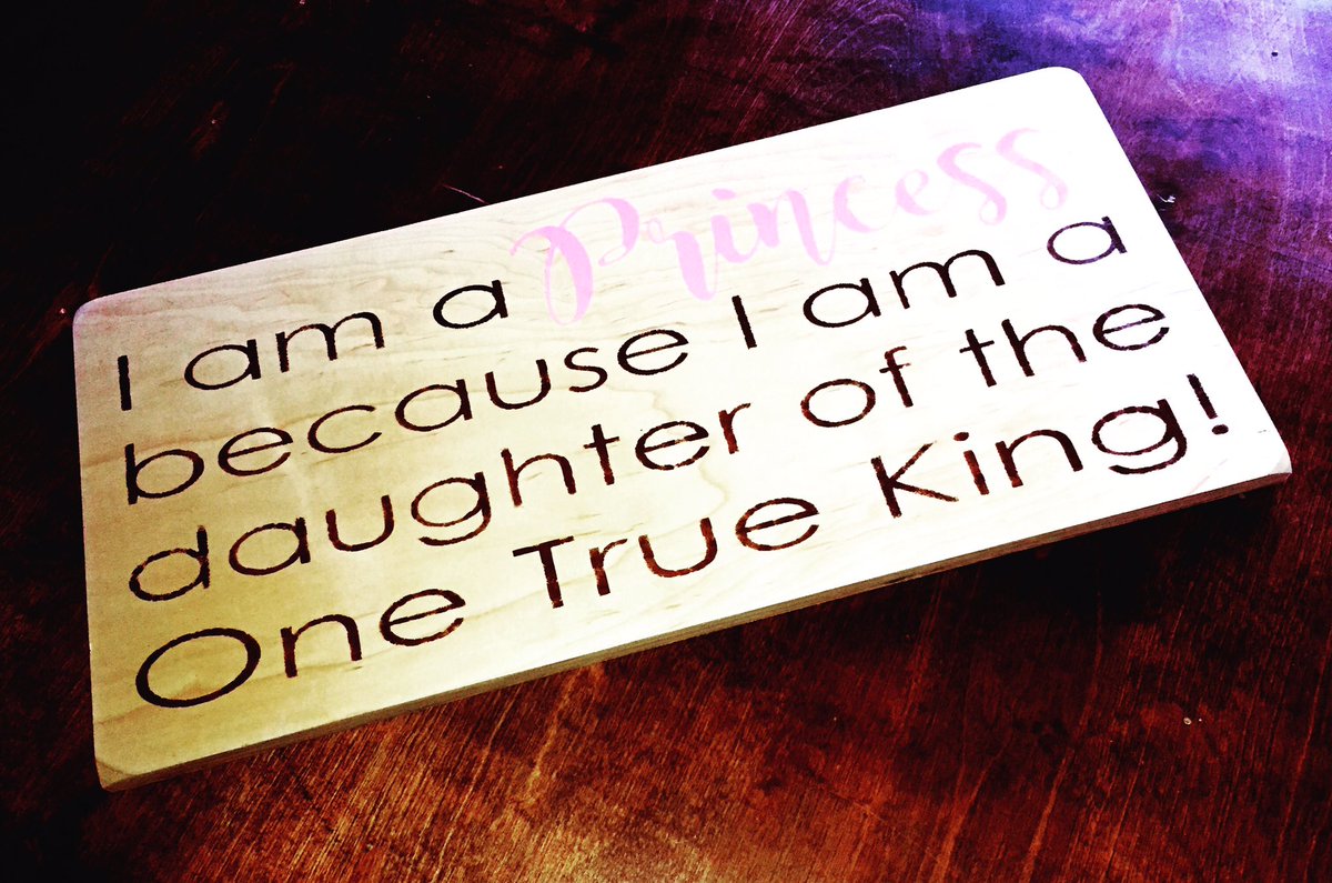 GruberDesigns's tweet image. Love how this one came out! Order yours today. #Gruber #CustomSigns #ShopLocal #Princess