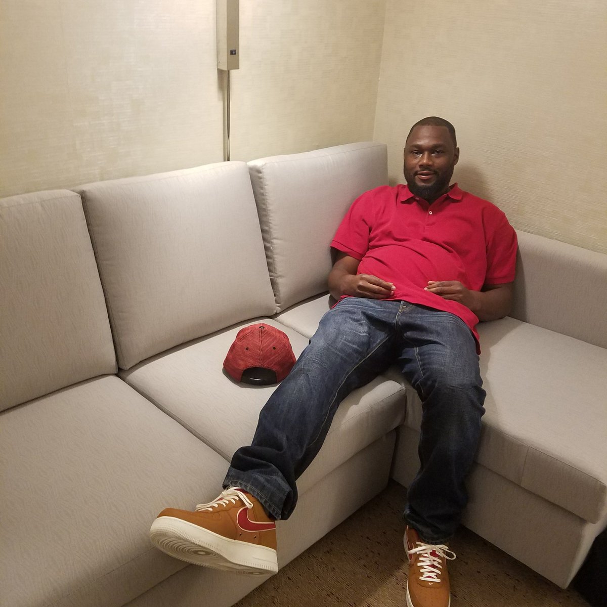RJGoBeastmode's tweet photo. #NewProfilePic https://t.co/bC59Fn0aGY