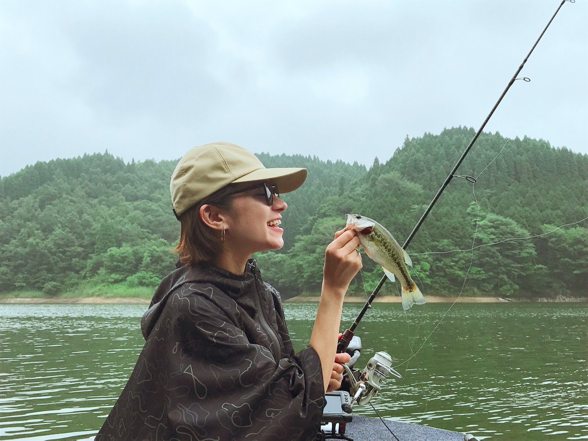 大森みち おみち Baby Black Bass 釣れた 可愛すぎてストラップにしたいくらい バス釣り Fishimano 釣りガール Fishing Fashion Evergreen Seekand 大森美知 芹川ダム T Co Tucs8p23ne 大森みち おみち Baby Black Bass 釣れた 可愛すぎてストラップにしたいくらい バス釣り Fishimano 釣りガール Fishing Fashion Evergreen Seekand 大森美知 芹川ダム T Co Tucs8p23ne