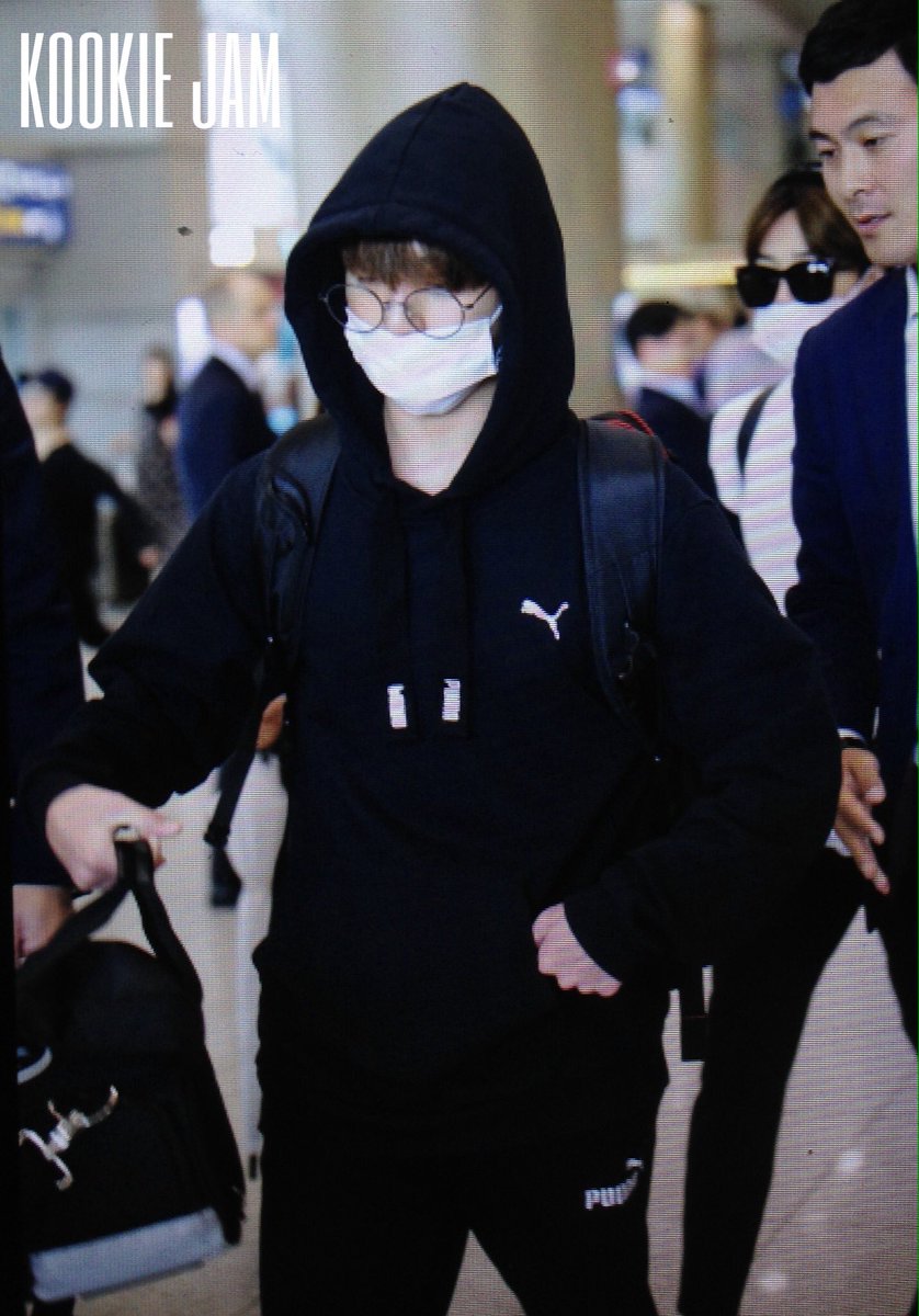 Kookie_Jam's tweet photo. [PRE] 170626 ICN 입국

#정국 #방탄소년단 #JUNGKOOK #BTS
#노츄 #JK #시걸 @BTS_twt https://t.co/wNSBuqwWZg