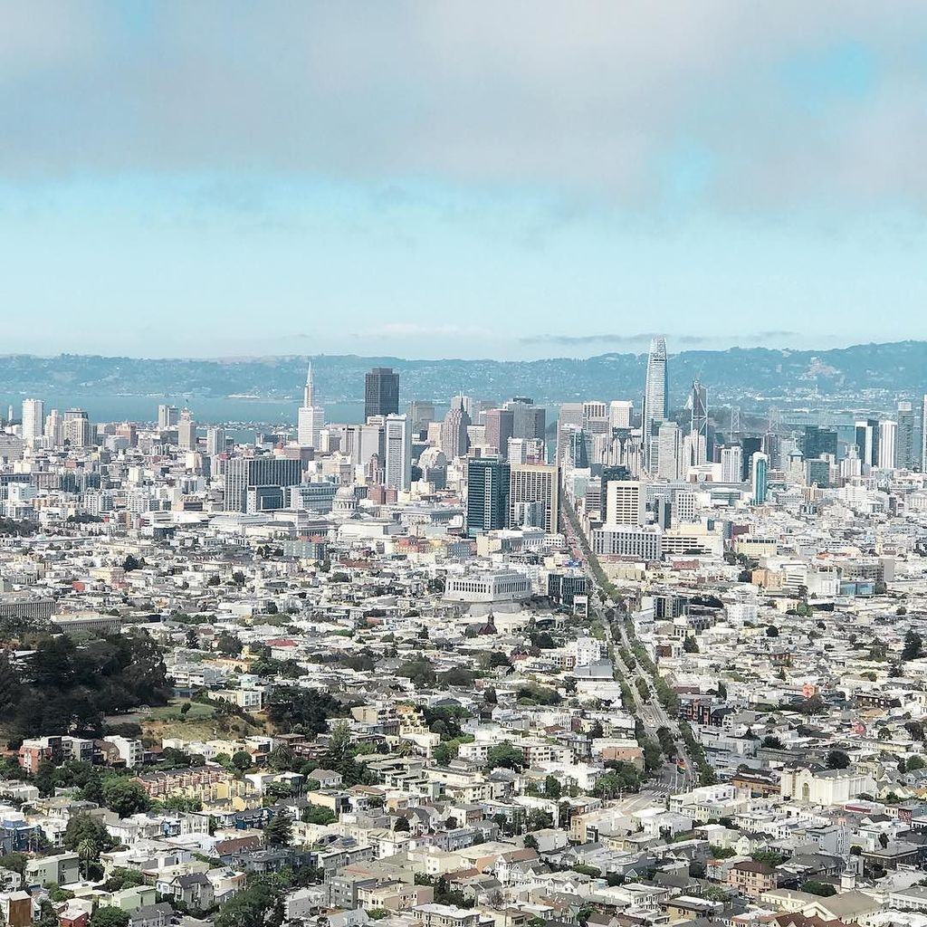 Hey there San Francisco.
.
.
.
.
.
.
.
.
.
.
.
#sanfrancisco #california #bayarea #sanfranciscoskyline #sanfran #s… ift.tt/2t77gjZ