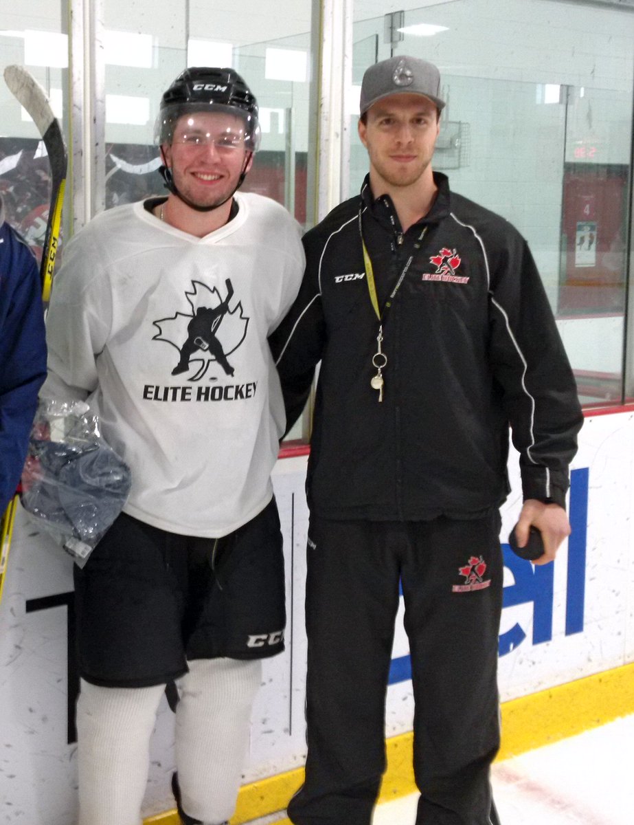 MalloyHockey's tweet photo. Wk 4 Junior/College Development Camp #PlayerOfTheWeek is @Nepeanraiders @KingstonFronts Fwd @LarabiePaul #playedfast https://t.co/xrZEAZEItf
