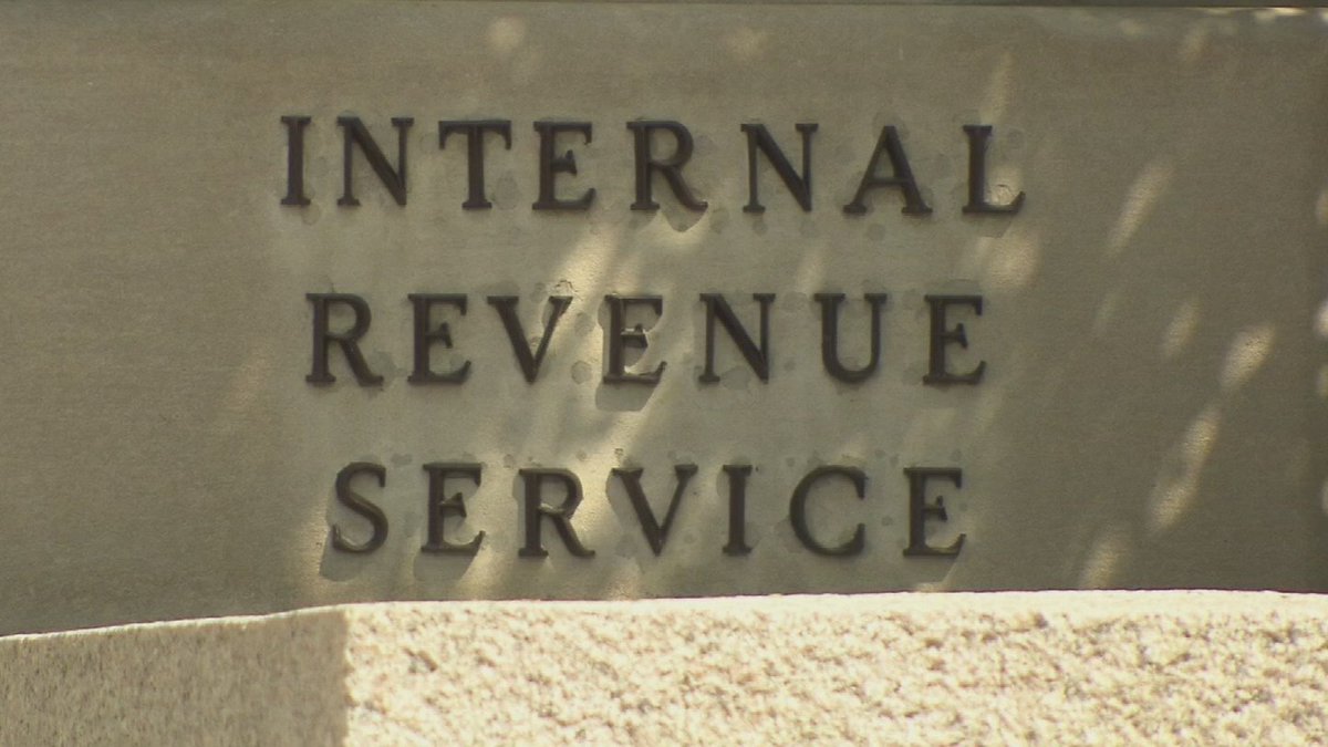 callenqinc's tweet photo. Two Arizona women falsely claimed #tax refunds totaling more than $336,000. #taxpro #taxcase #IRS #IRSnews https://t.co/GJkJVBrZ0E
