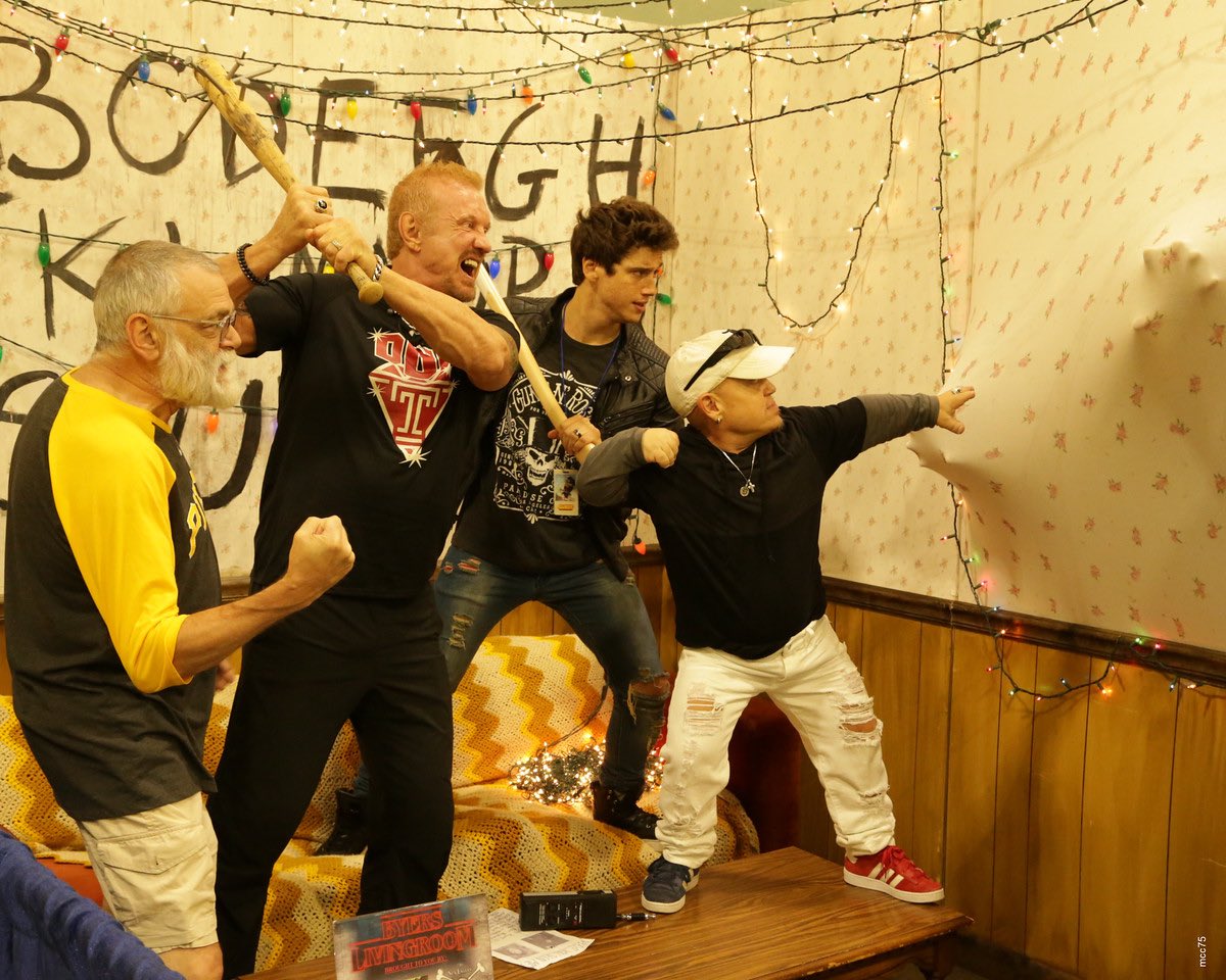 WolfStudiosTX's tweet photo. You guys were a BLAST! @RealDDP @ChesterRushing @MartinKlebba @exkevinmcnally #MASSiveComicCon @MassiveComiccon https://t.co/96KZOyjlpx