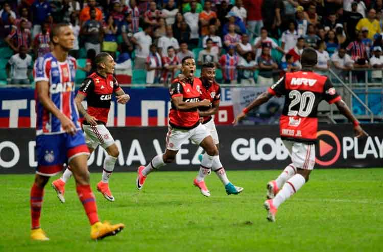 Éverton Ribeiro dá 'assistência' em sua estreia e Flamengo vence o Bahia
mg.superesportes.com.br/app/noticias/f…