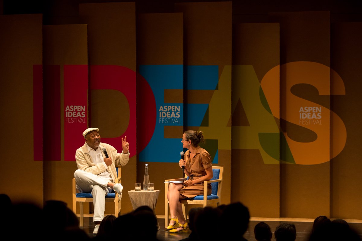 BWArchitects tweet media