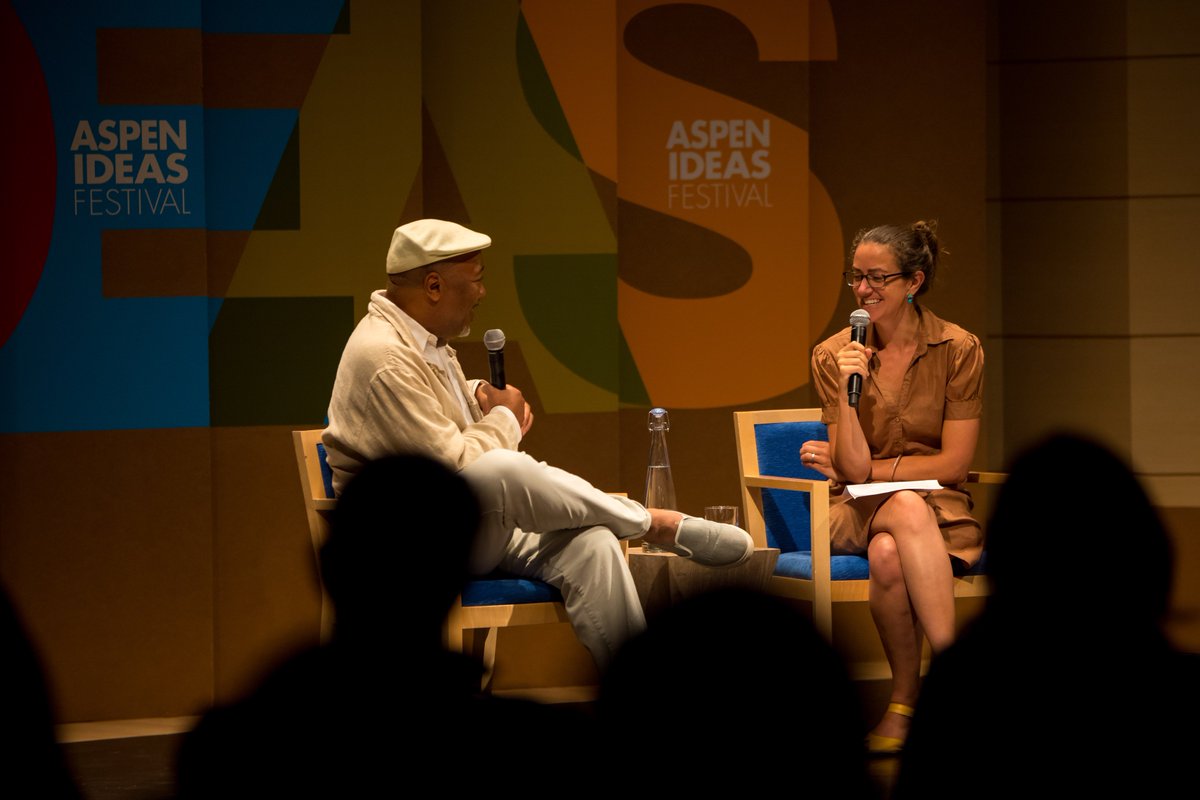 BWArchitects tweet media