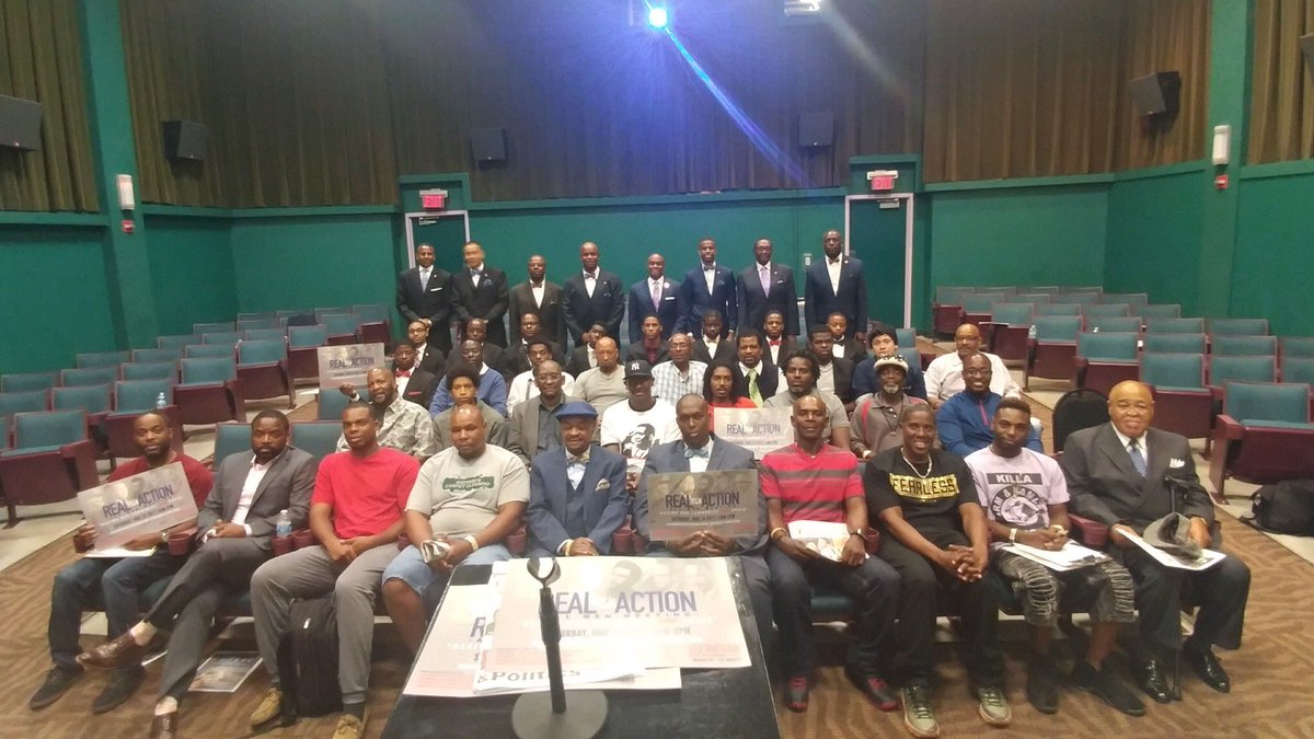 NOIaustin's tweet photo. Thank you to all of the men that came out to help make our community GREAT again! We came as one, we leave as one! #WellMadeMan #RealAction https://t.co/cOHpqQaYaE