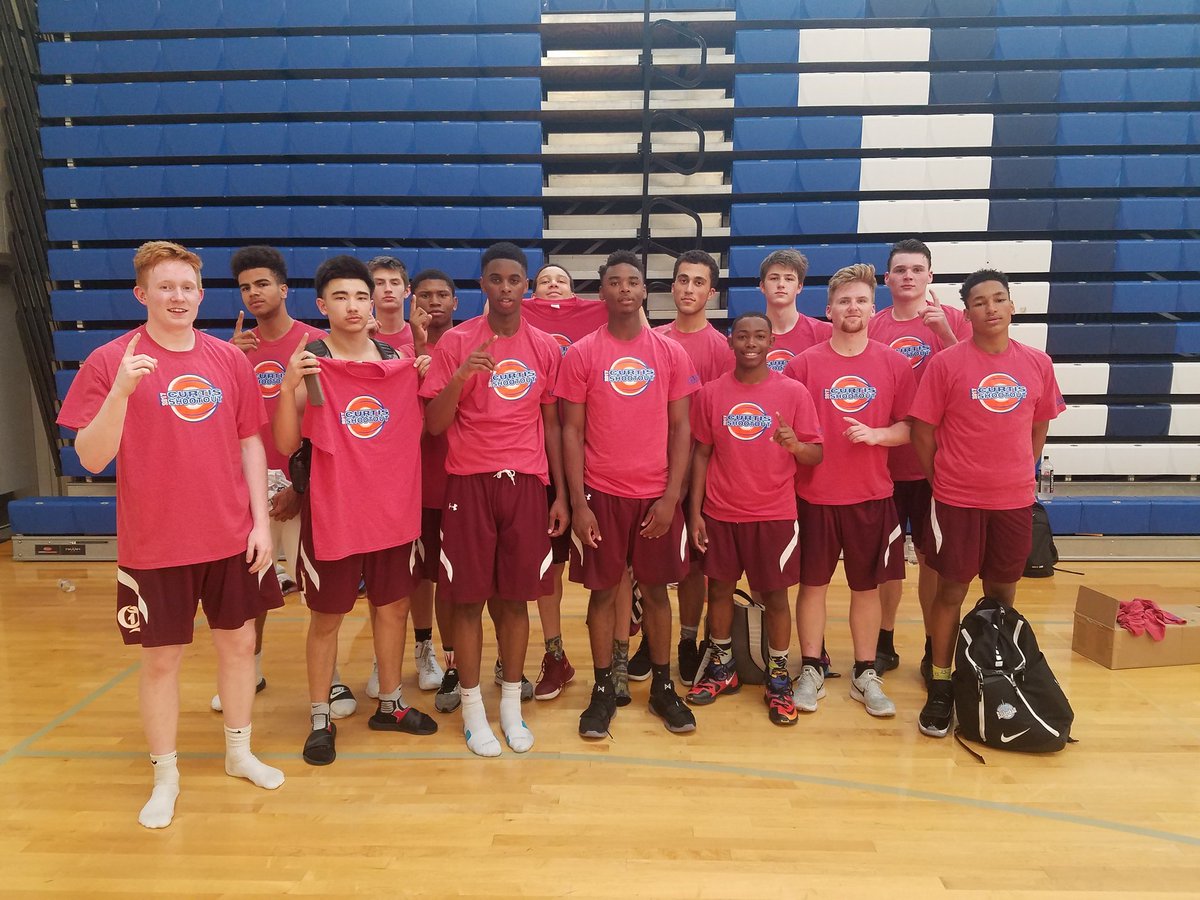 OdeaBasketball's tweet photo. Congrats to the Irish Varsity for knocking off Central Catholic, OR and taking home the Curtis Shootout Championship. #ODeaBasketball https://t.co/iExa1bIc1j