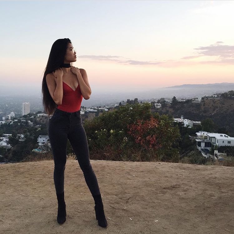 cartiergIow's tweet image. justine mae biticon is so hot what the f-