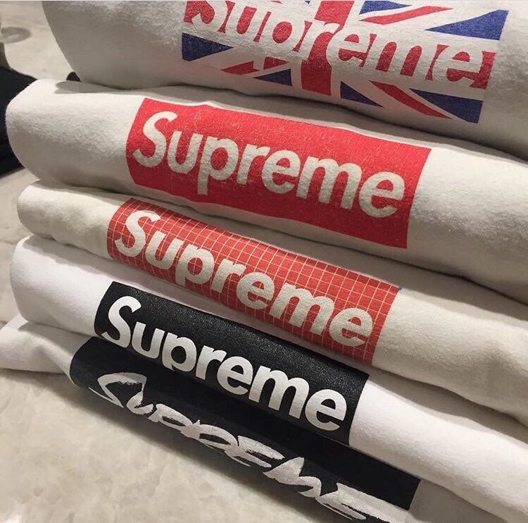 S T R E E T W E A R tweet media