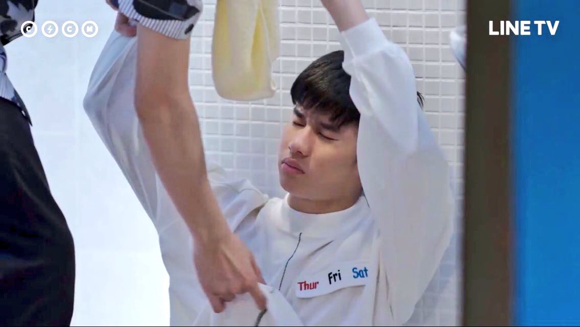 preedapornyana's tweet photo. คิดถึงเด็กงอแงขี้อ้อนคนนี้จังเลย สู้สู้กับการเรียนนะครับบ 🙃💕
#คุณกำลังใจ
@peakpeemapol
#peakpeemapol
#makeitrightheseries2 https://t.co/kp5yXkLO55