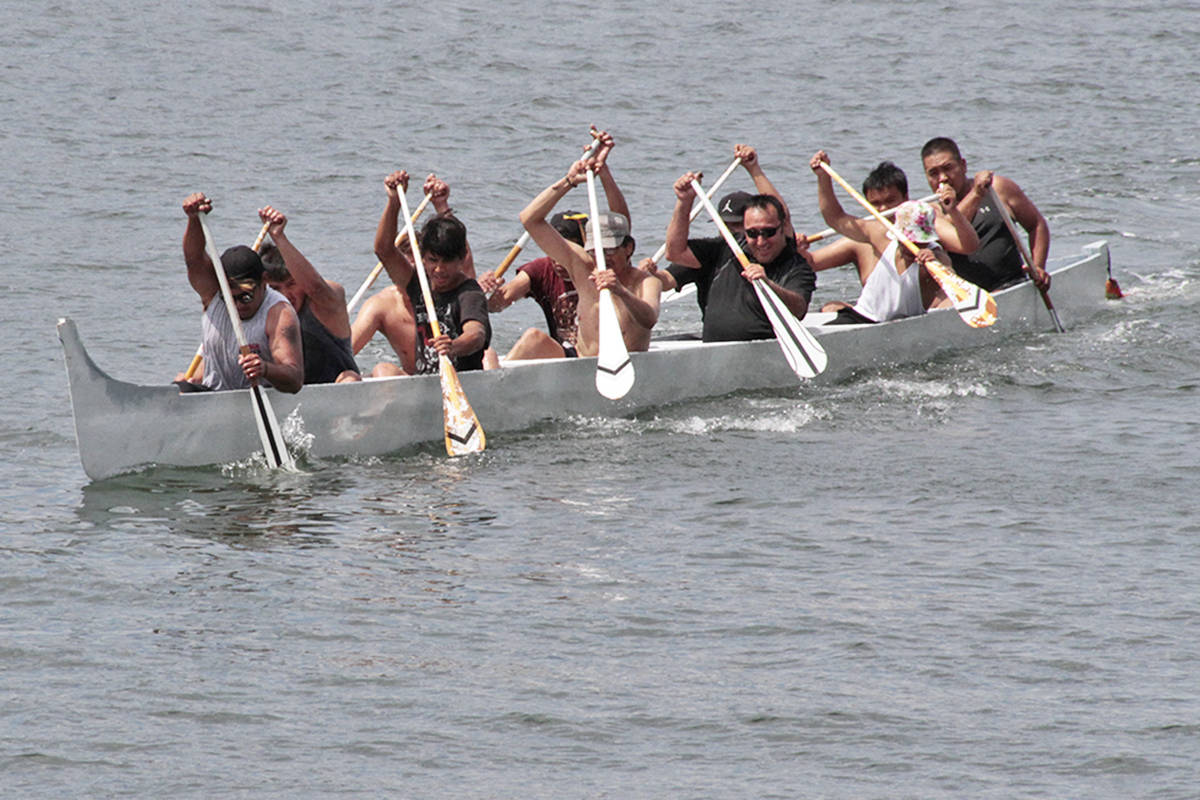 War canoe races highlight weekend Canada 150 festivities in Victoria dlvr.it/PQ4Kb6 #yyj https://t.co/jSKDvNvyCw