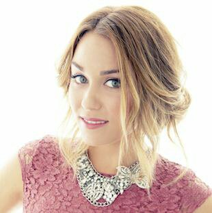 Dinner with <a href="/TheDallasCA/">Dallas Sheppard</a>, <a href="/SanditonJords/">Jordann Sheppard</a>, and this lovely being, @ThisWaverly_CA.
