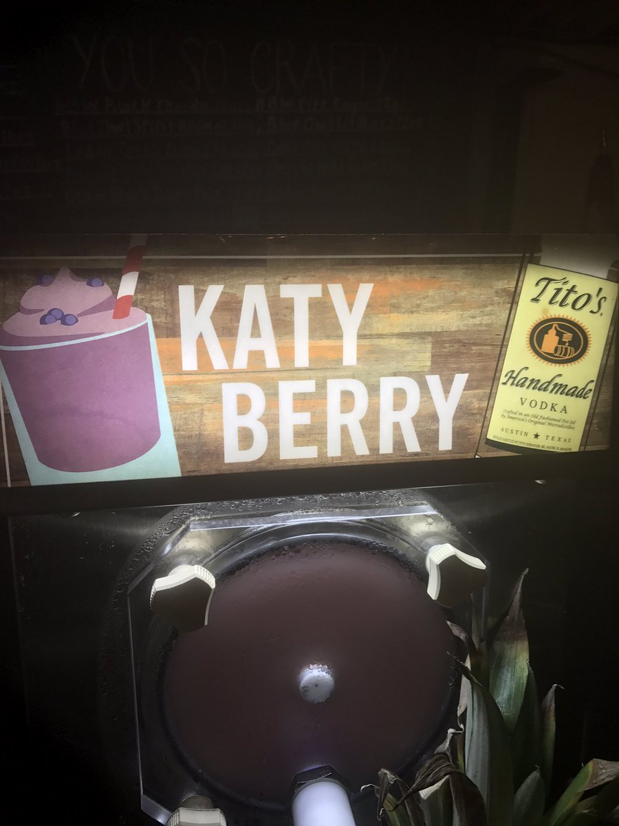 johnschultz22's tweet photo. It's kind of clever and delicious @katyperry @HandleBarAustin #titos #shescute https://t.co/DhlUC4417M