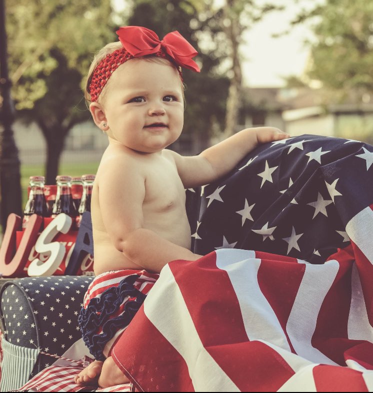 Kelly3684's tweet photo. My all American girl #baby #allAmericangirl #10months #America #Americanpride #homeofthefreebecauseofthebrave https://t.co/RCw2uHODSu