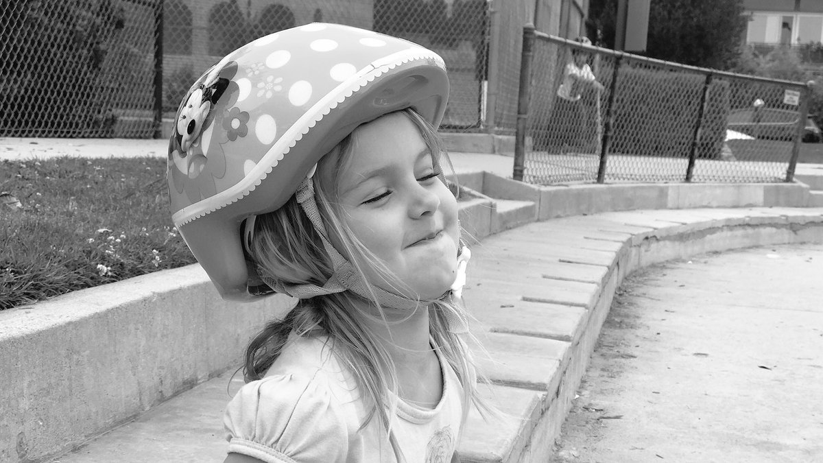 snapticles's tweet photo. Me when you send me a good snap!
😂😂😂😂😂😂😂😂😂😂😂
#Snapchat #Spectacles https://t.co/2kyf5whPIs