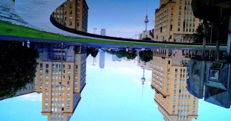 stevekrohn's tweet photo. 2-4-1 Disrupt Berlin tickets released this Thursday https://t.co/fWzgjEVDYt https://t.co/becxK4I8ut