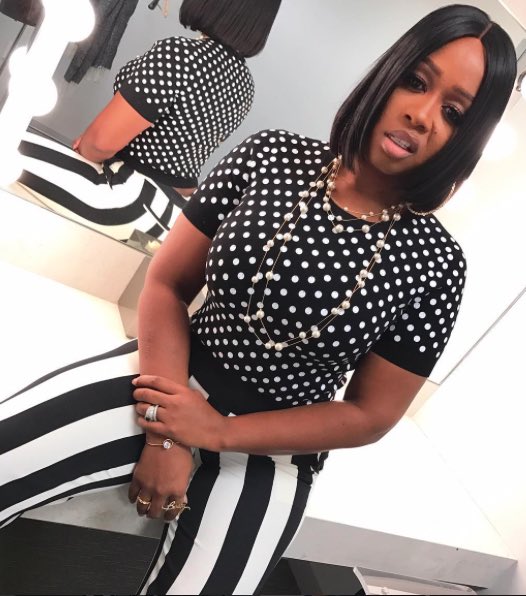 jamesss_101's tweet photo. Who shoulda won #BestFemaleHipHopArtist #BETAwards

RT for Nicki Minaj 💕
Like for Remy Ma🖤 https://t.co/oEqCXVfamt