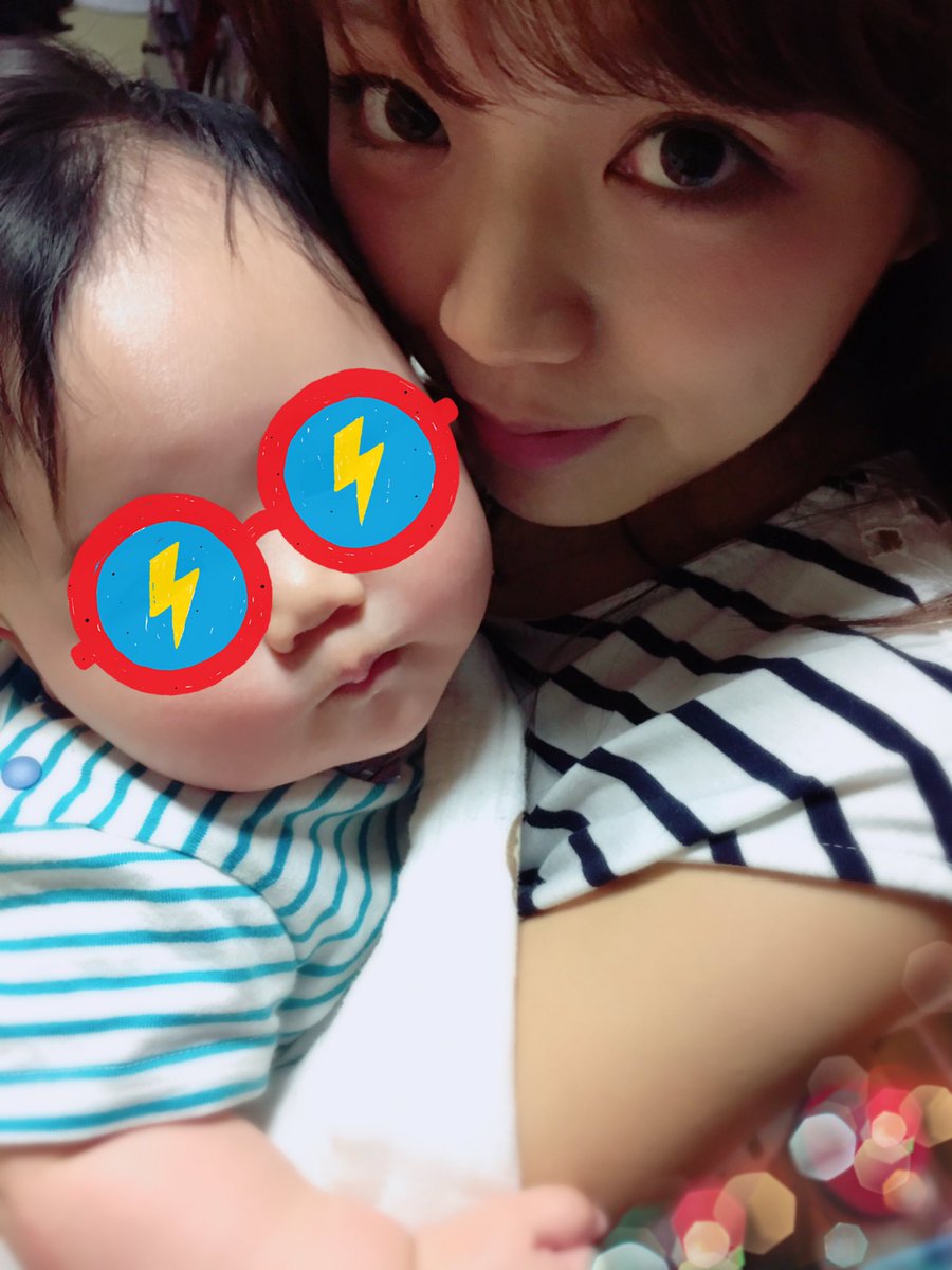 先日、幼なじみで集合したんだけど、うちの甥っ子含め乳幼児が3人もいて保育園状態だったー(゚∀゚) 笑 まだ産まれたから数ヶ月なのに、人間こんなにも個性が違うのかと不思議な気持ちになりました(*^^*)