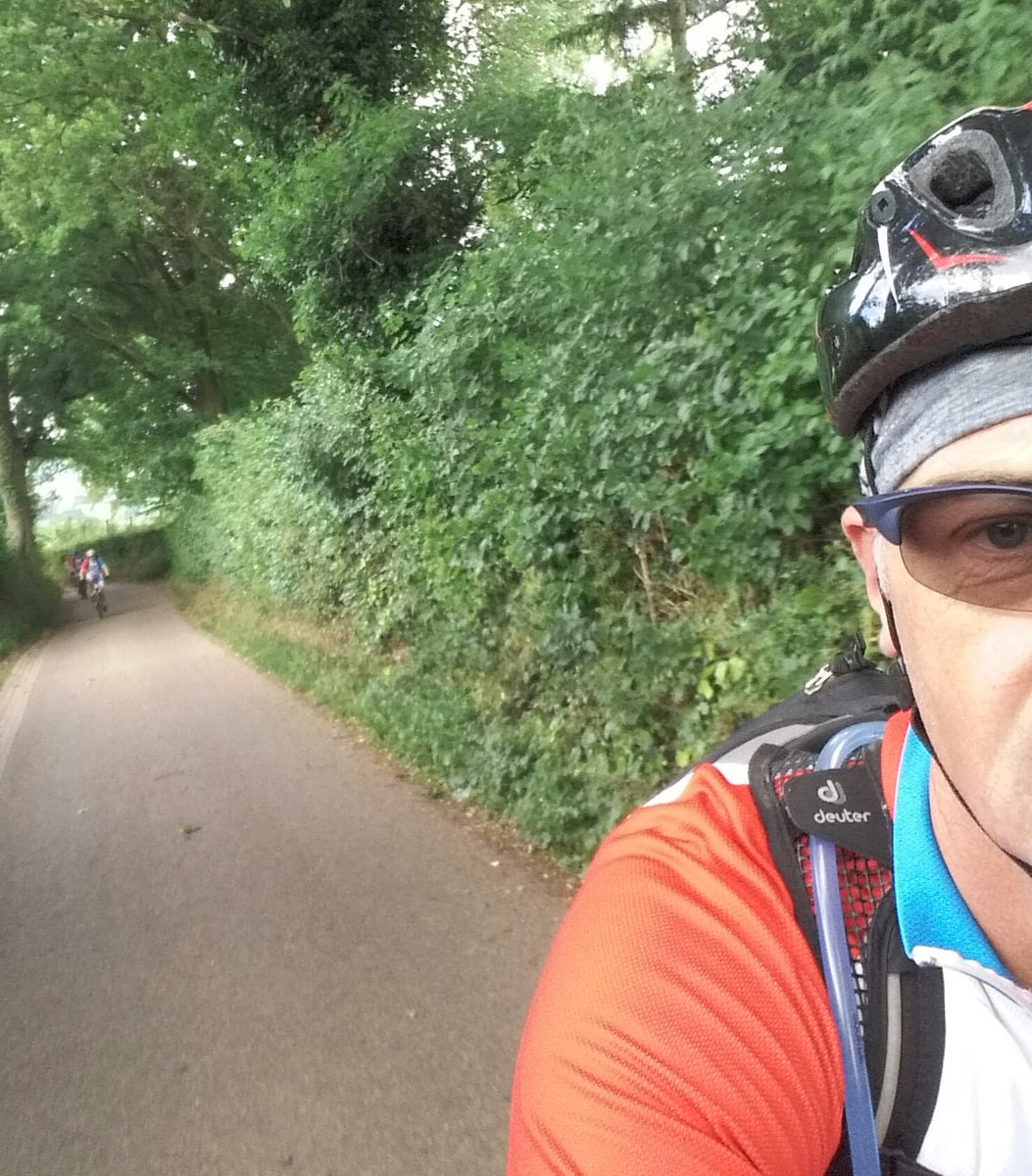 HooglandRh's tweet image. @SlastikSun  #FOTOCHROMATISCHELENZEN #Fastreaction #Falconfit    #Challengediabetes  #Mtb #Webike2changediabetes