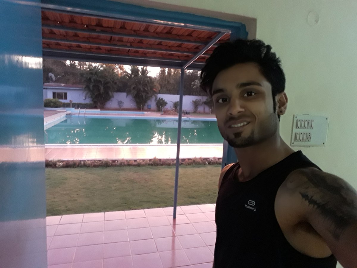 MaximMaxim48's tweet image. #EidMubarak #StopCommunalViolence #SpreadLove this #Eid #JaiHind