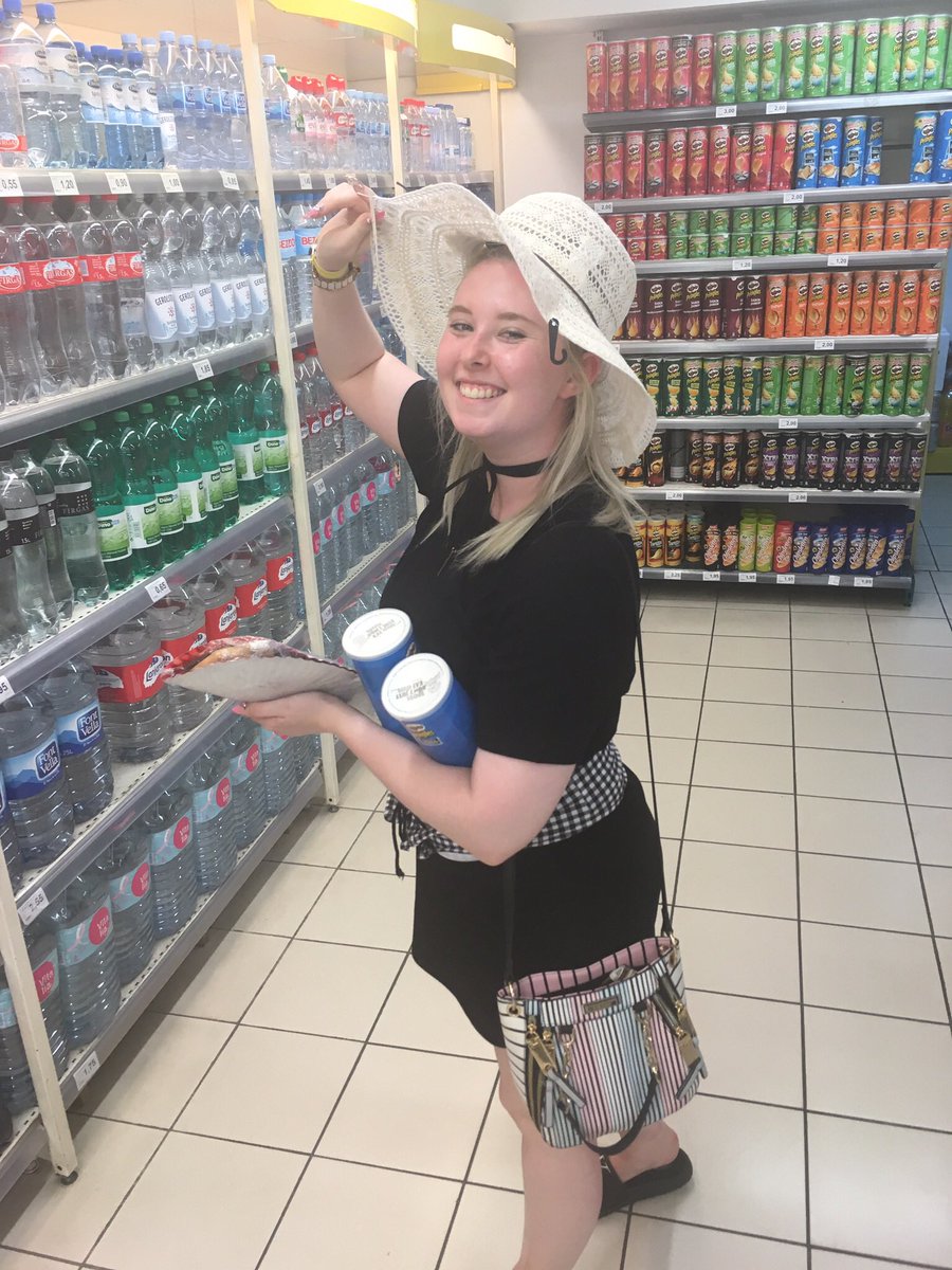 Couldn't ask for a better girl to be by my side keeping me on the straight and narrow❤️no one or nothing could ever replace <a href="/jodieleabarton/">jodes</a>
