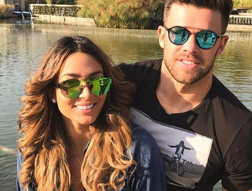 ¡QUE TIERNOS! Lisandra y Leandro brindaron con el beso más apasionado de la TV ¡MIRA! 😁😁👉 bit.ly/2u5rMP3